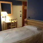 מלון Ristorante Vecchia Riva