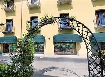 Hotel Ristorante Vecchia Riva