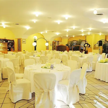 Hotel Hotel Ristorante Vecchia Riva 3*