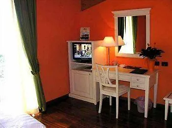Hotel Ristorante Vecchia Riva Varese