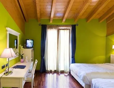 Hotel Hotel Ristorante Vecchia Riva 3*