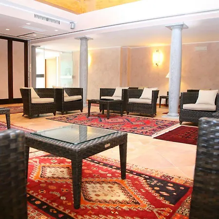 Hotel Ristorante Vecchia Riva 3* Varese
