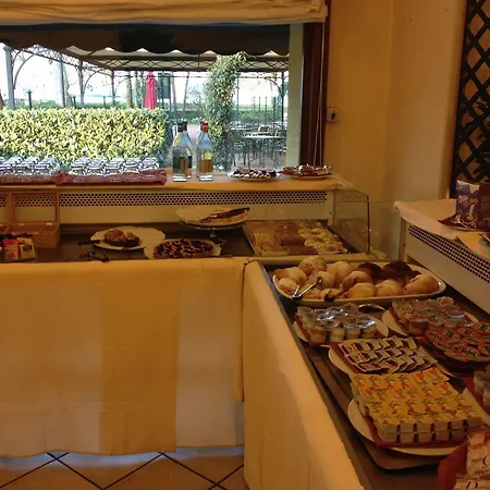 Hotel Hotel Ristorante Vecchia Riva 3*
