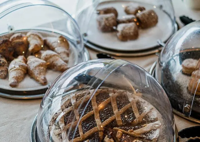 Ristorante Vecchia Riva فندق 3*