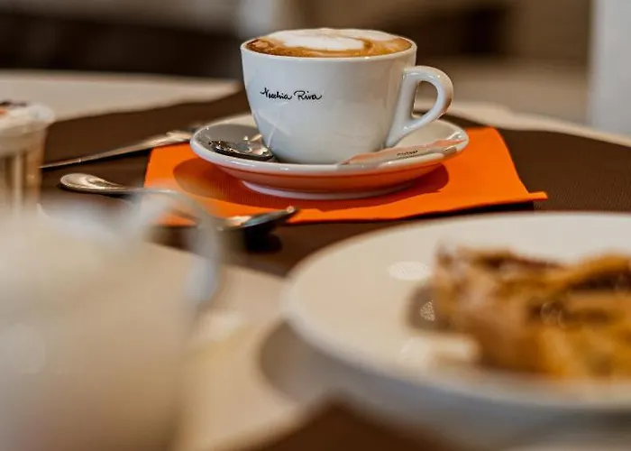 Ristorante Vecchia Riva فندق 3*